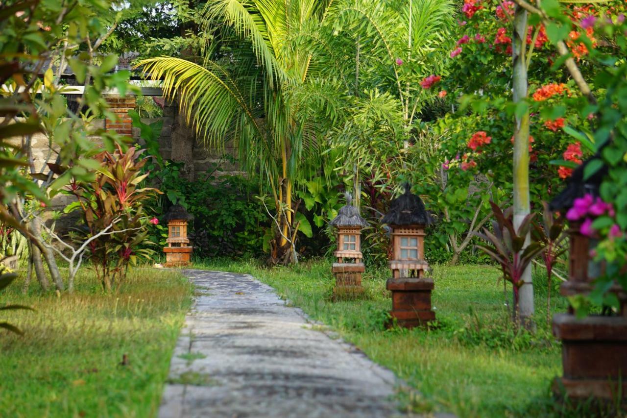 Готель Tegal Sari, Pemuteran- North Bali Екстер'єр фото